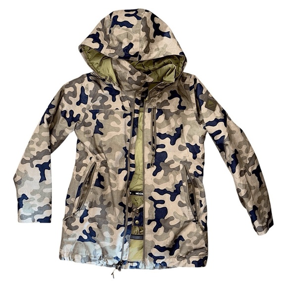 Burton Women's Prowess Insulated Jacket size SMALL Camo - Picture 5 of 9